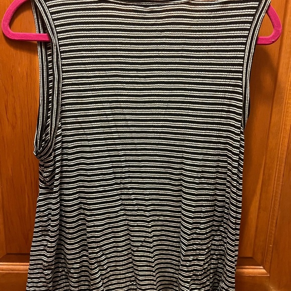 Lucky Brand Black and White Striped Tank Top - Picture 2 of 3